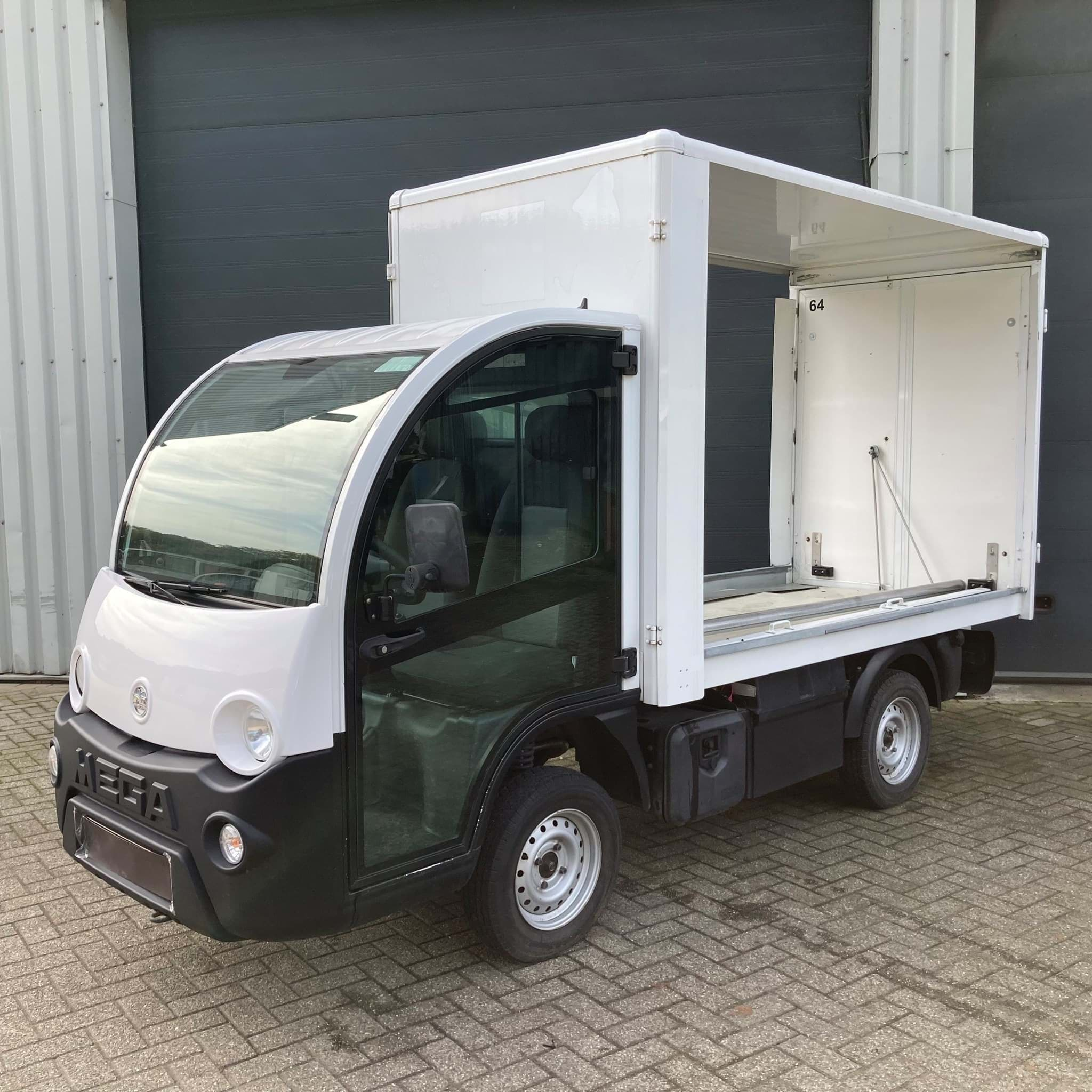 Picture of Trade - 2016 - Electric - Mega - EWorker - Closed cargo box - White (RV-500-R)- Road Legal